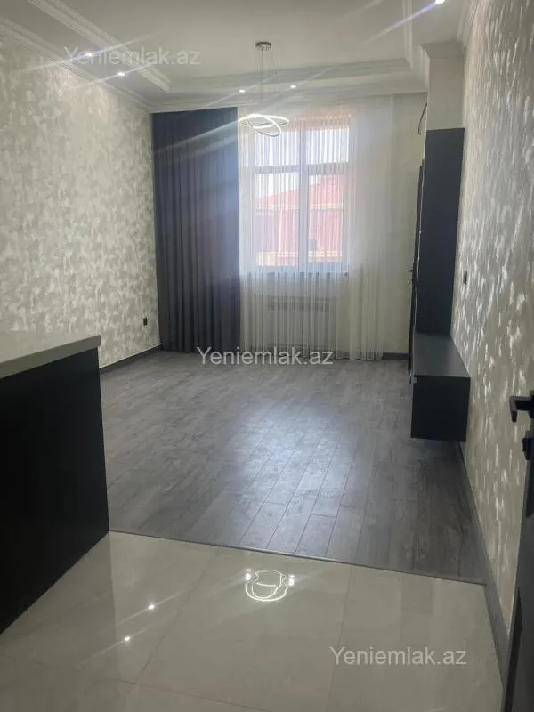 Satılır 3 otaqlı yeni tikili 70 m²