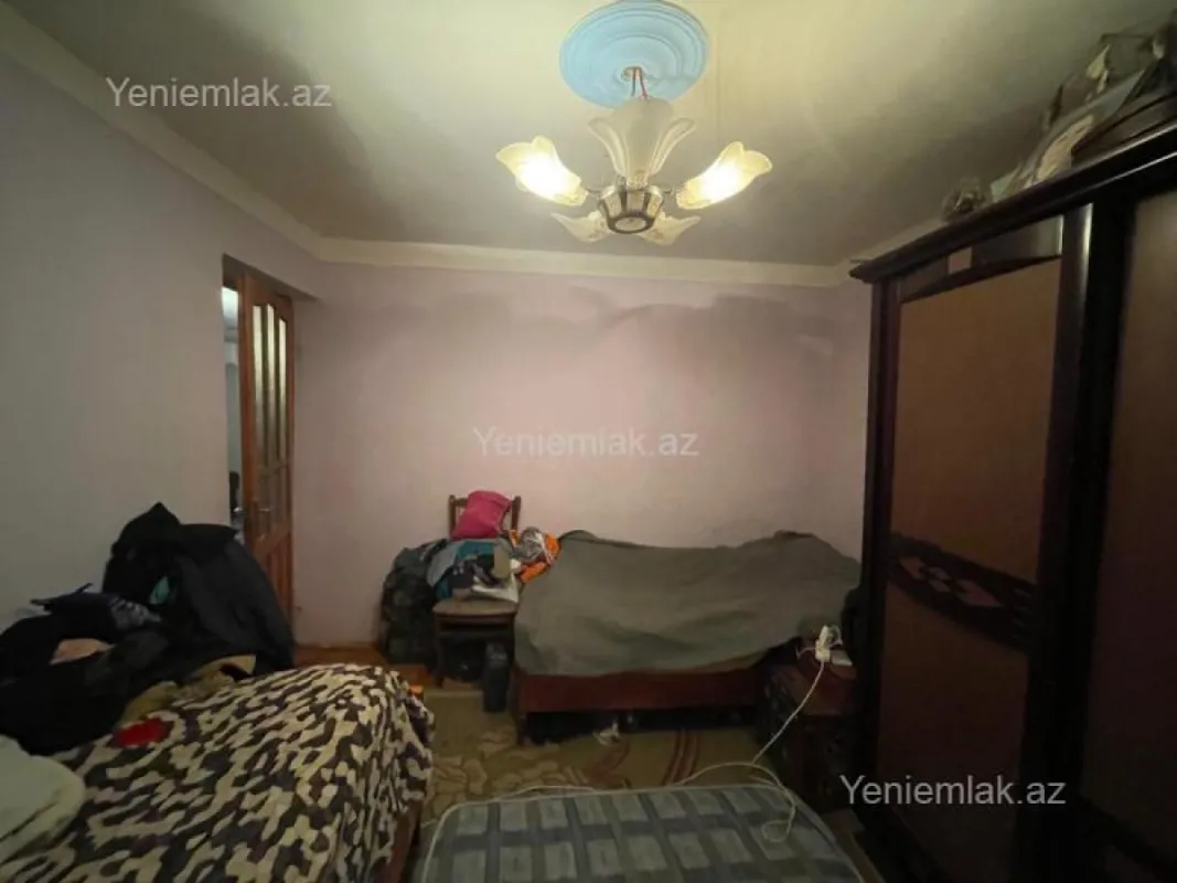 Satılır 4 otaqlı həyət evi 100 m²