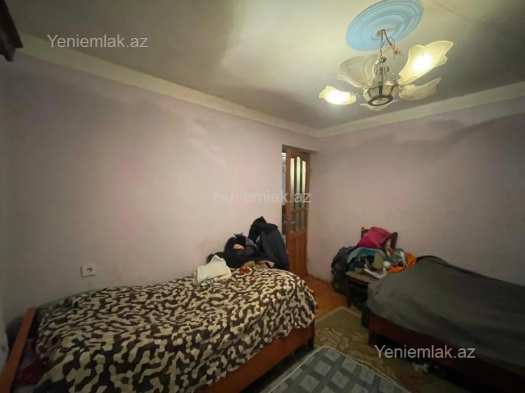 Satılır 4 otaqlı həyət evi 100 m²