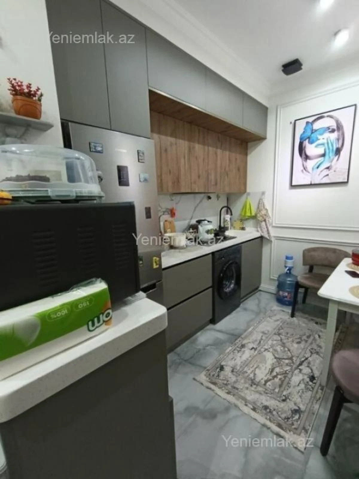 Satılır 2 otaqlı yeni tikili 60 m²