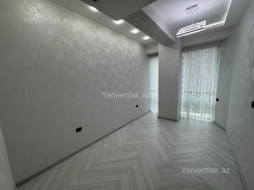 Satılır 3 otaqlı yeni tikili 112 m²