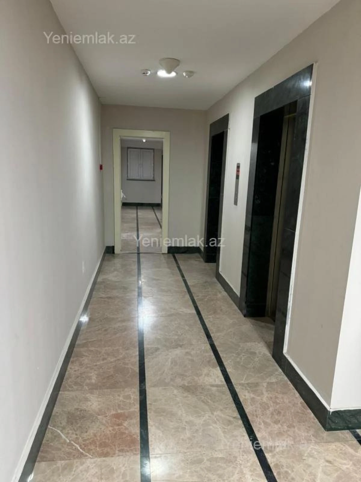 Satılır 3 otaqlı yeni tikili 112 m²