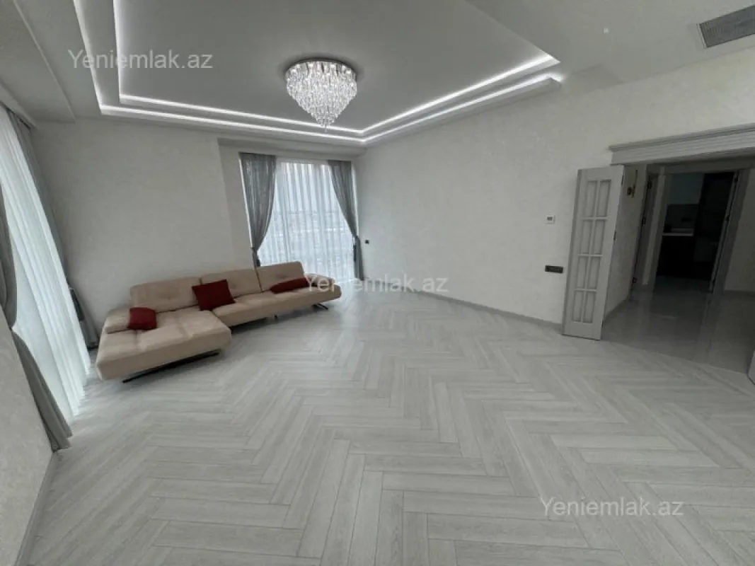 Satılır 3 otaqlı yeni tikili 112 m²