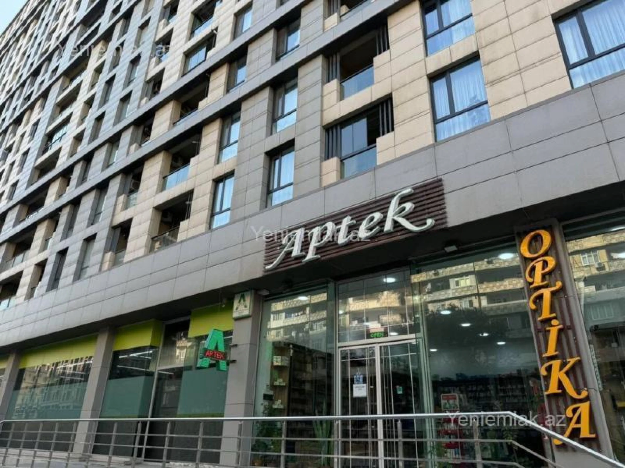 Satılır 2 otaqlı yeni tikili 83 m²