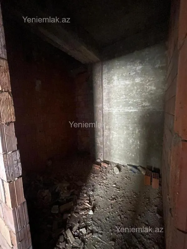 Satılır 3 otaqlı yeni tikili 128 m²
