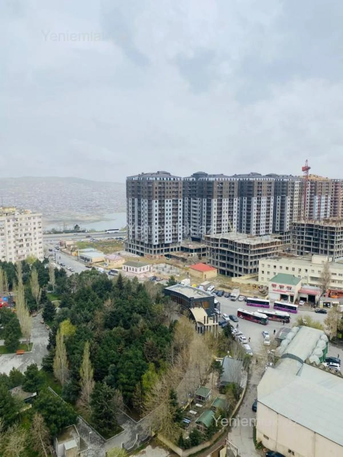 Satılır 3 otaqlı yeni tikili 128 m²