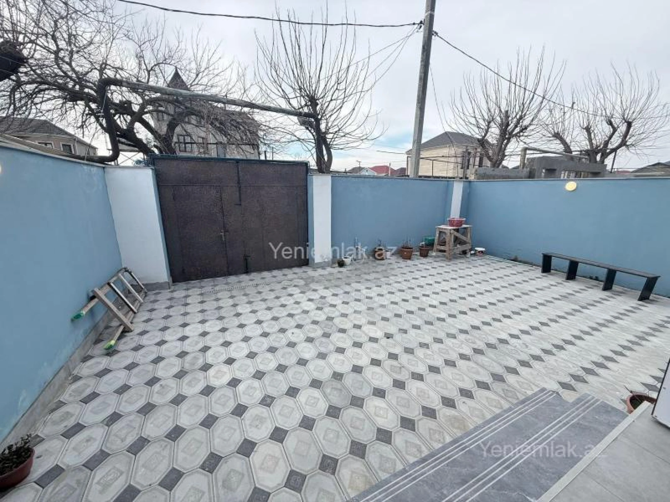 Satılır 4 otaqlı həyət evi 180 m²