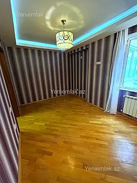 Satılır 3 otaqlı yeni tikili 82 m²