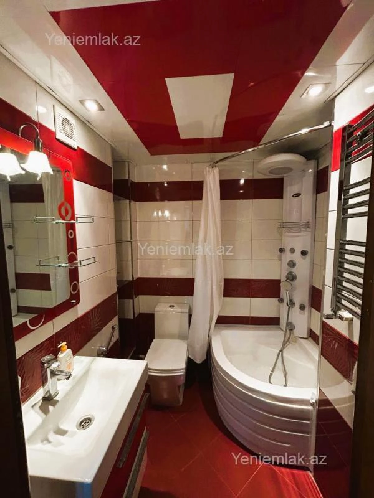 Satılır 3 otaqlı yeni tikili 82 m²