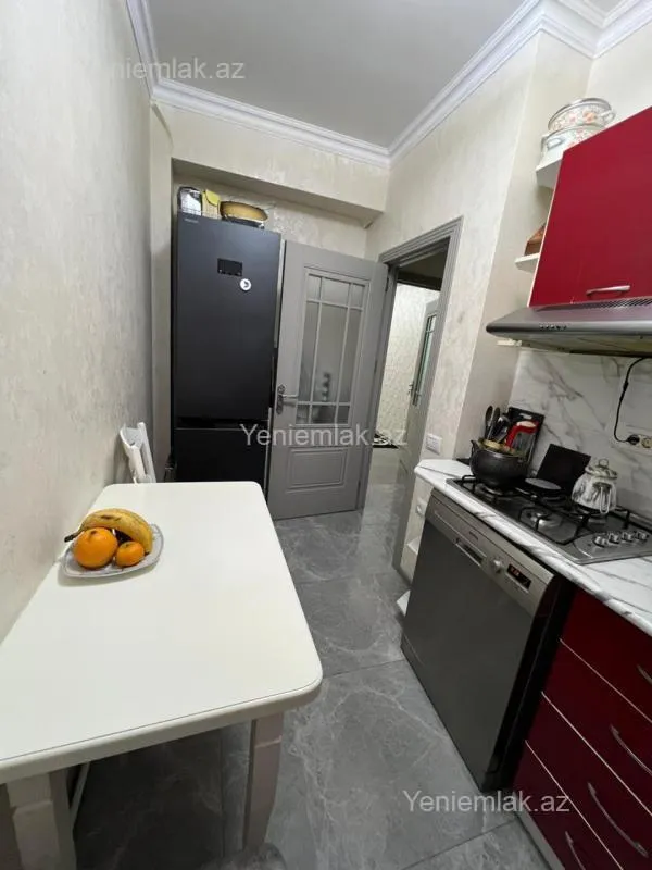 Satılır 3 otaqlı yeni tikili 94 m²