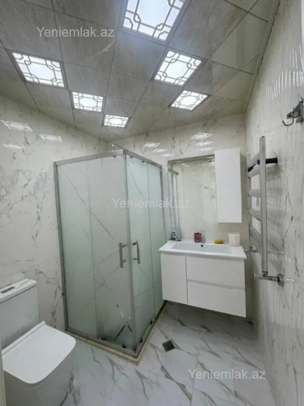 Satılır 3 otaqlı yeni tikili 76 m²