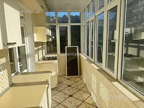Satılır 3 otaqlı yeni tikili 76 m²
