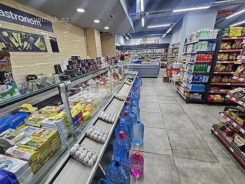 Satılır 1 otaqlı obyekt 220 m²