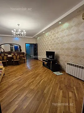 Satılır 3 otaqlı yeni tikili 90 m²