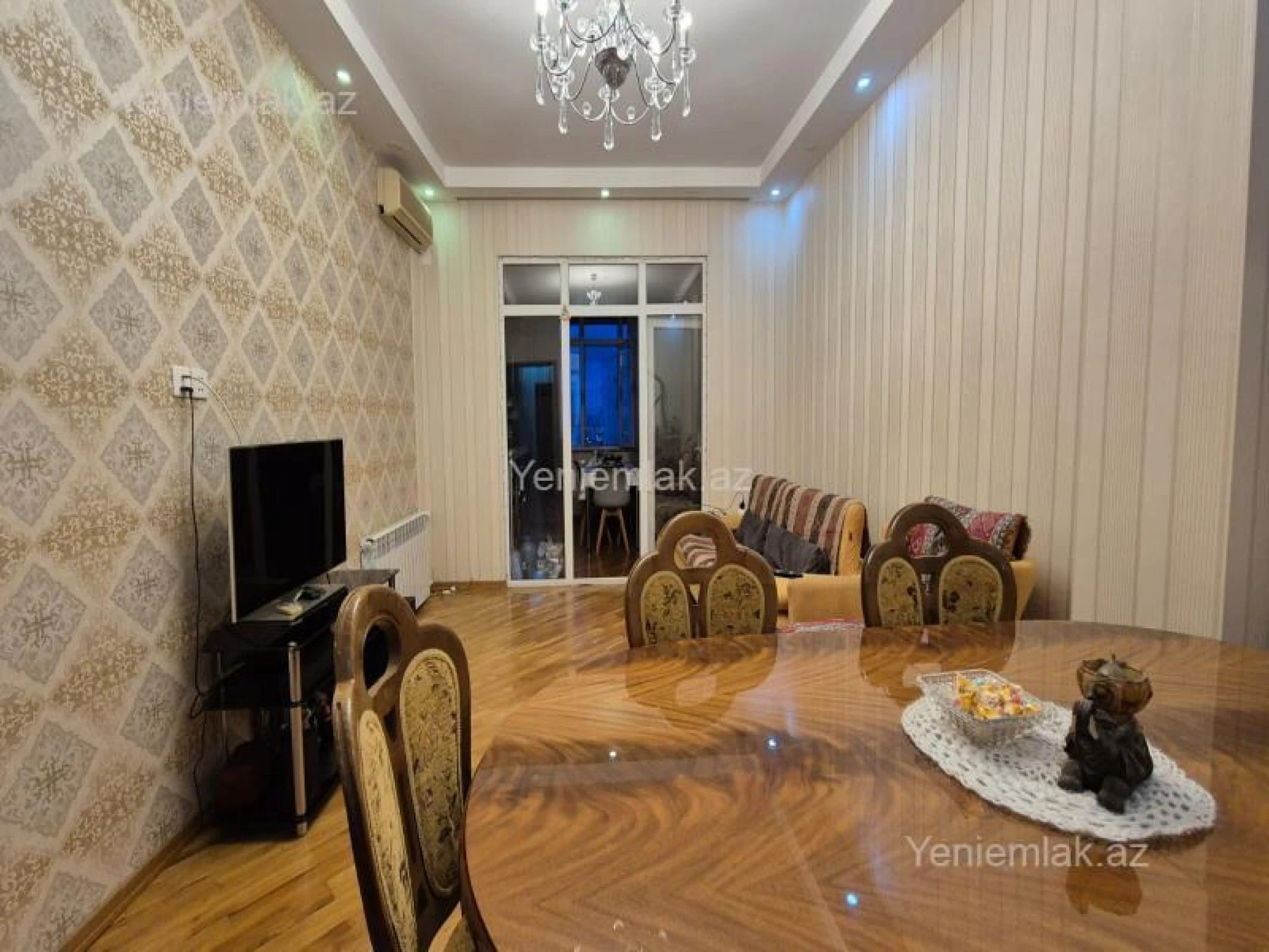 Satılır 3 otaqlı yeni tikili 90 m²