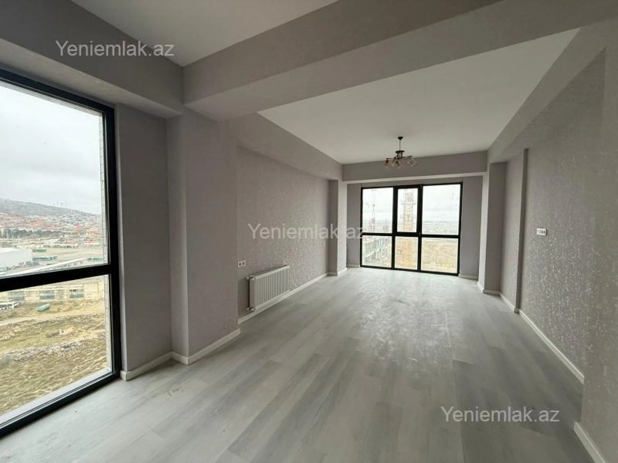Satılır 3 otaqlı yeni tikili 80 m²