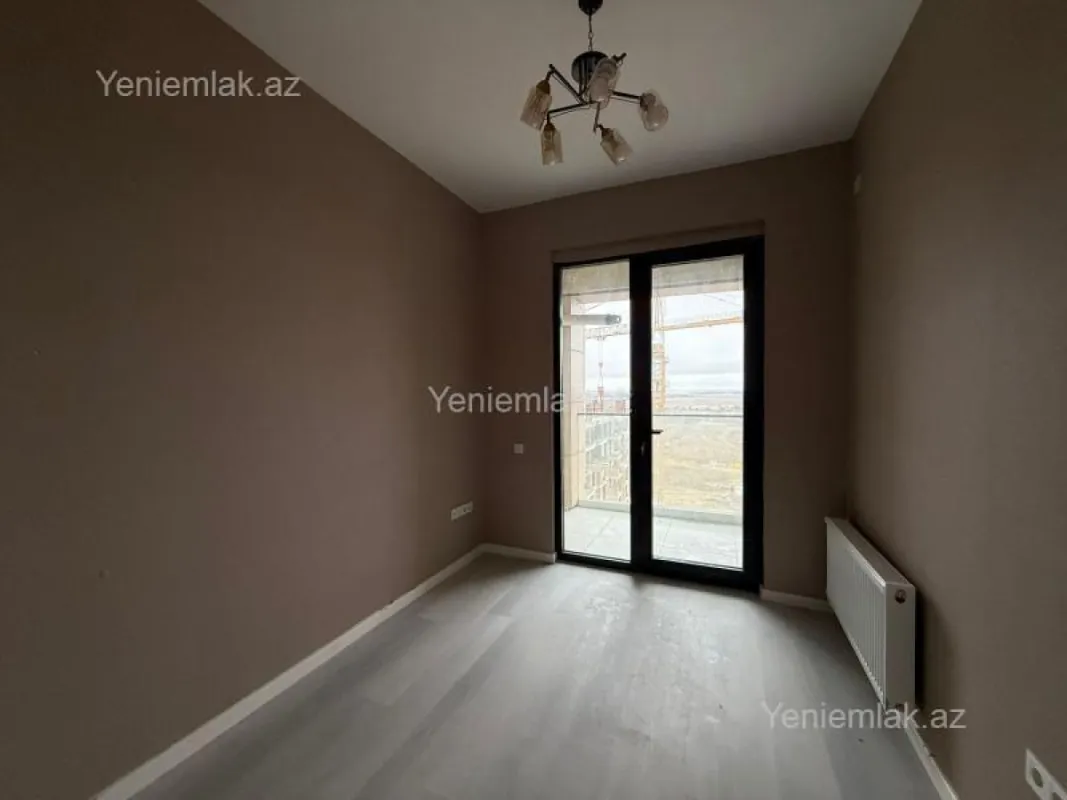 Satılır 3 otaqlı yeni tikili 80 m²