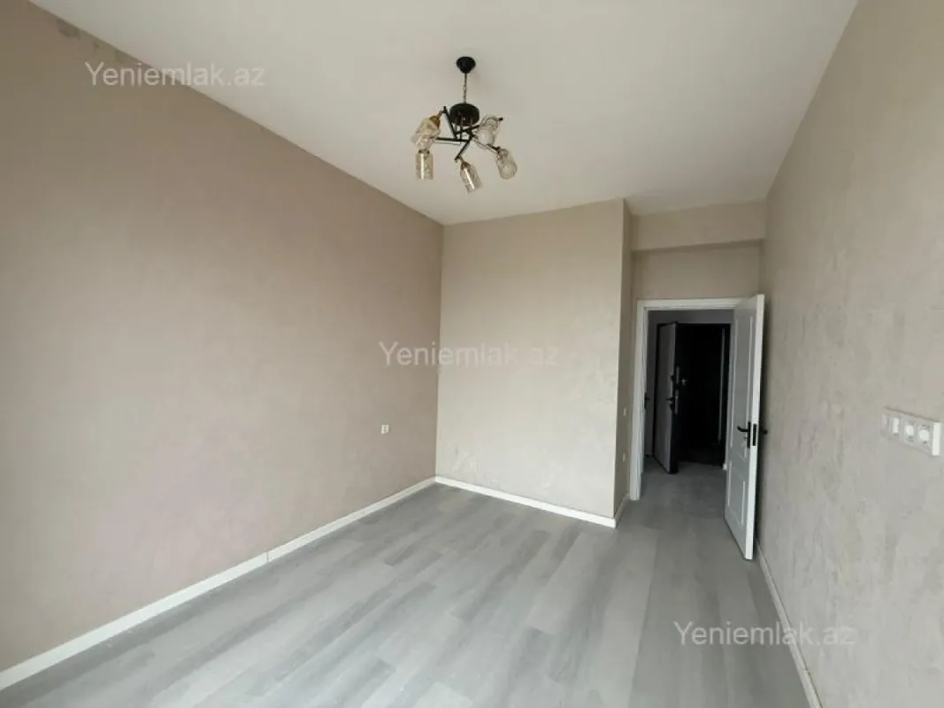Satılır 3 otaqlı yeni tikili 80 m²