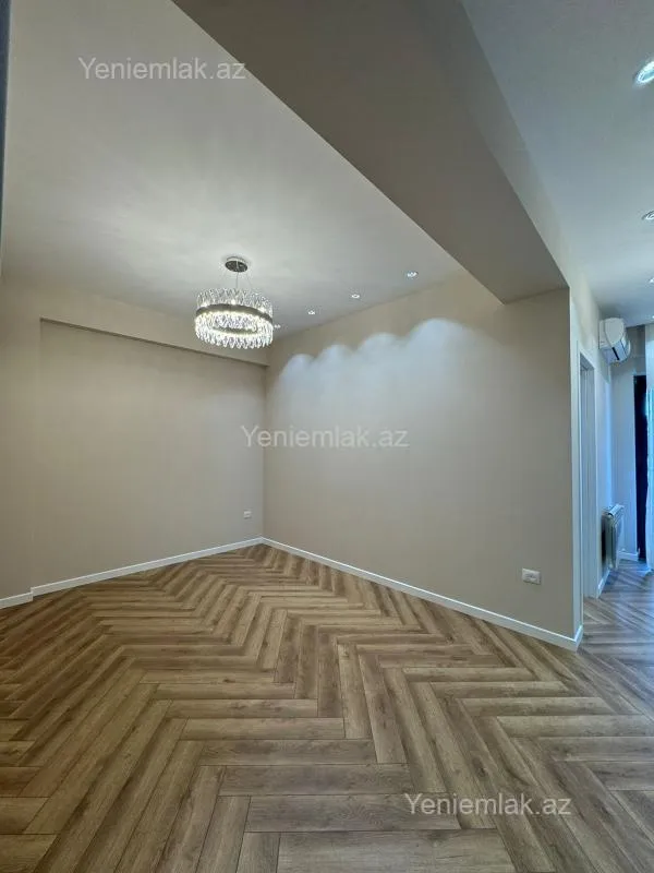 Satılır 2 otaqlı yeni tikili 68 m²