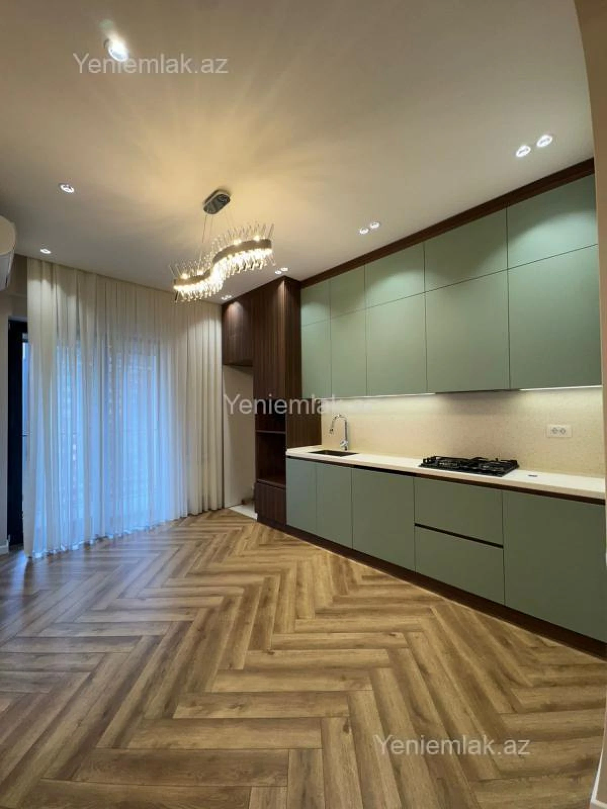 Satılır 2 otaqlı yeni tikili 68 m²