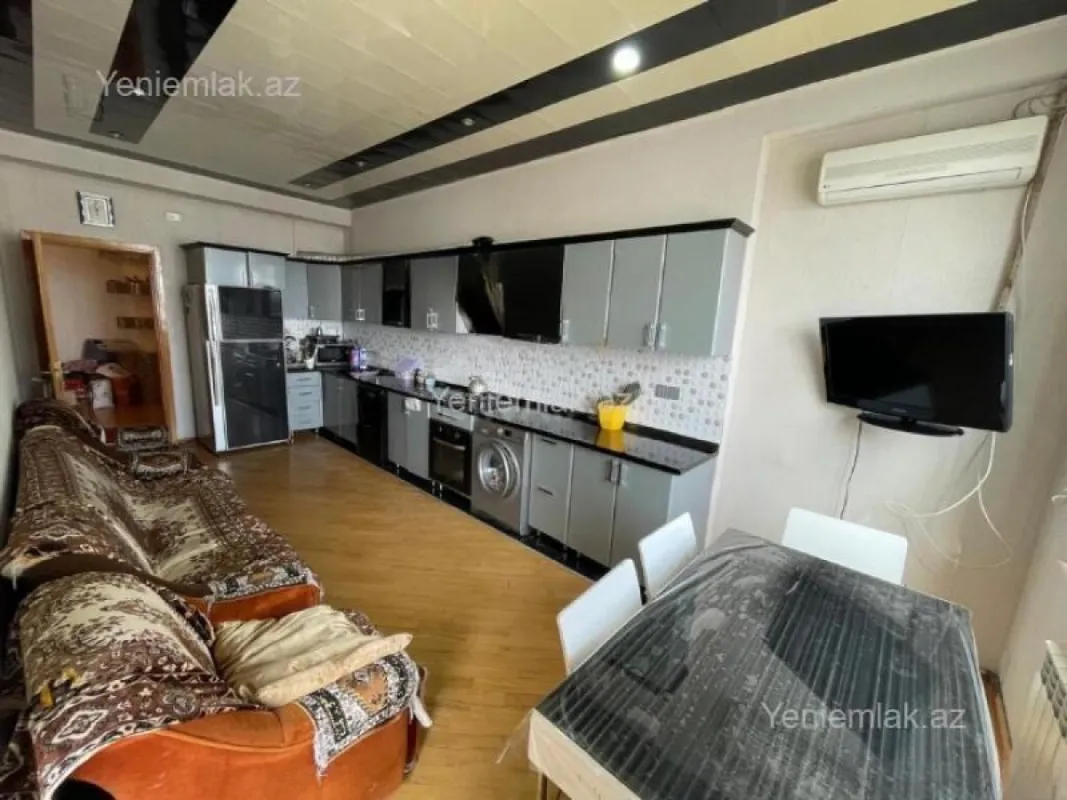 Satılır 4 otaqlı yeni tikili 221 m²