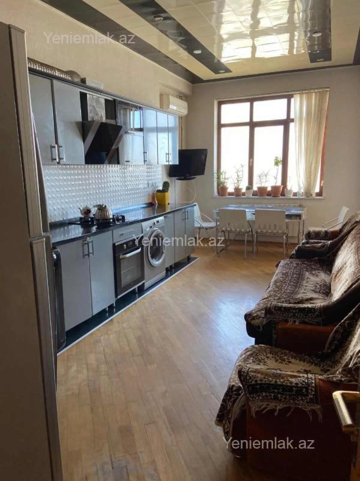 Satılır 4 otaqlı yeni tikili 221 m²