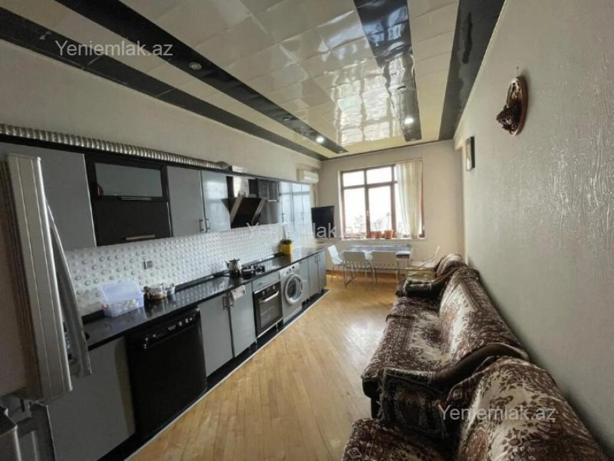 Satılır 4 otaqlı yeni tikili 221 m²