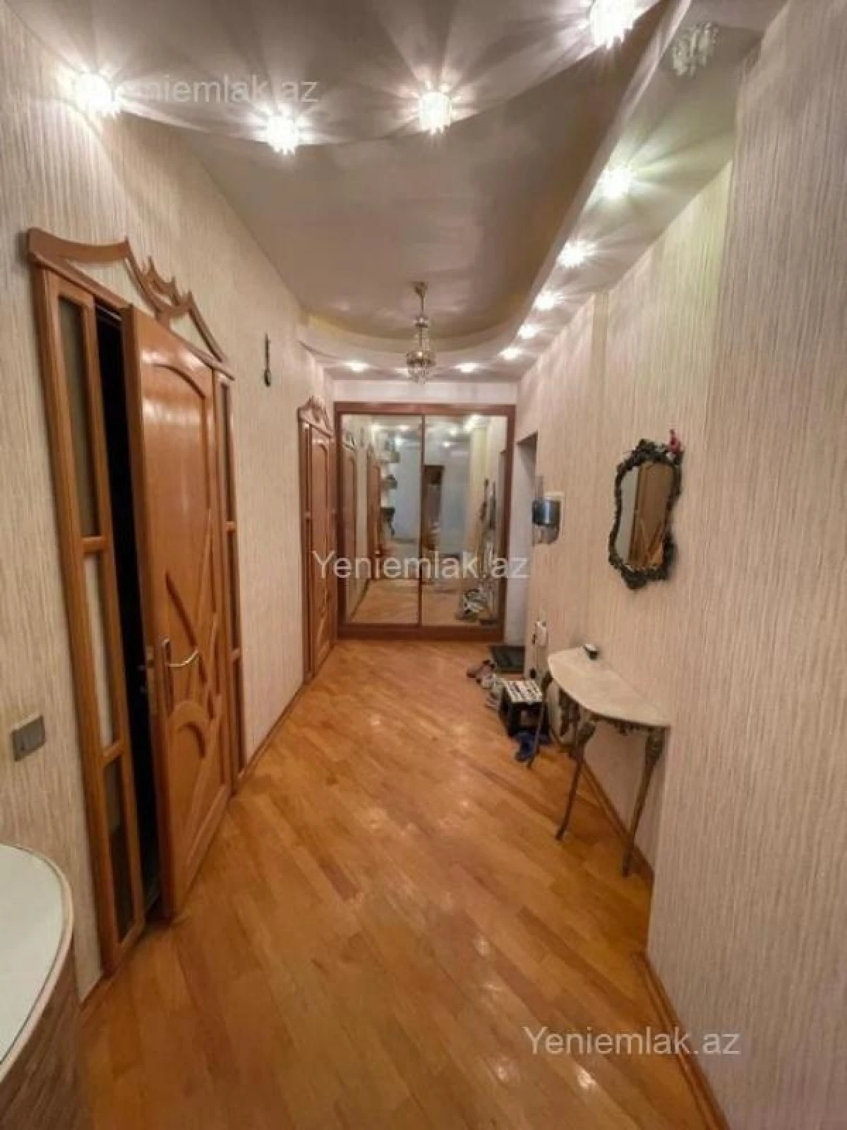 Satılır 4 otaqlı yeni tikili 221 m²