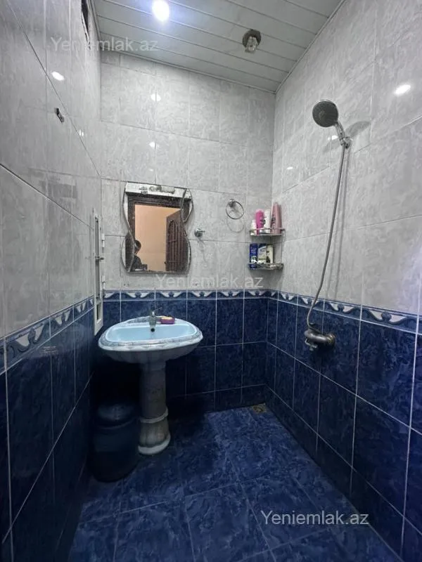 Satılır 3 otaqlı yeni tikili 70 m²