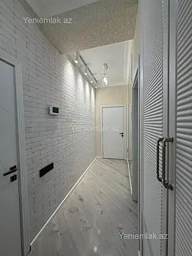 Satılır 2 otaqlı yeni tikili 60 m²