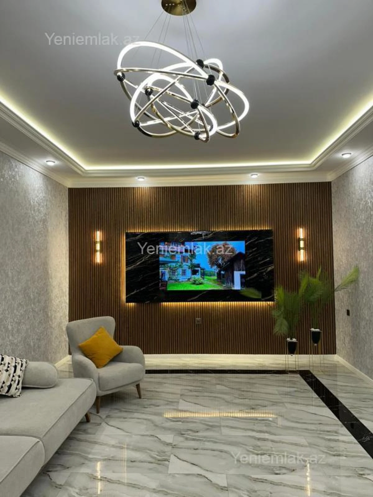 Satılır 6 otaqlı həyət evi 280 m²