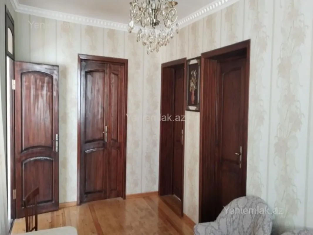 Satılır 6 otaqlı həyət evi 120 m²