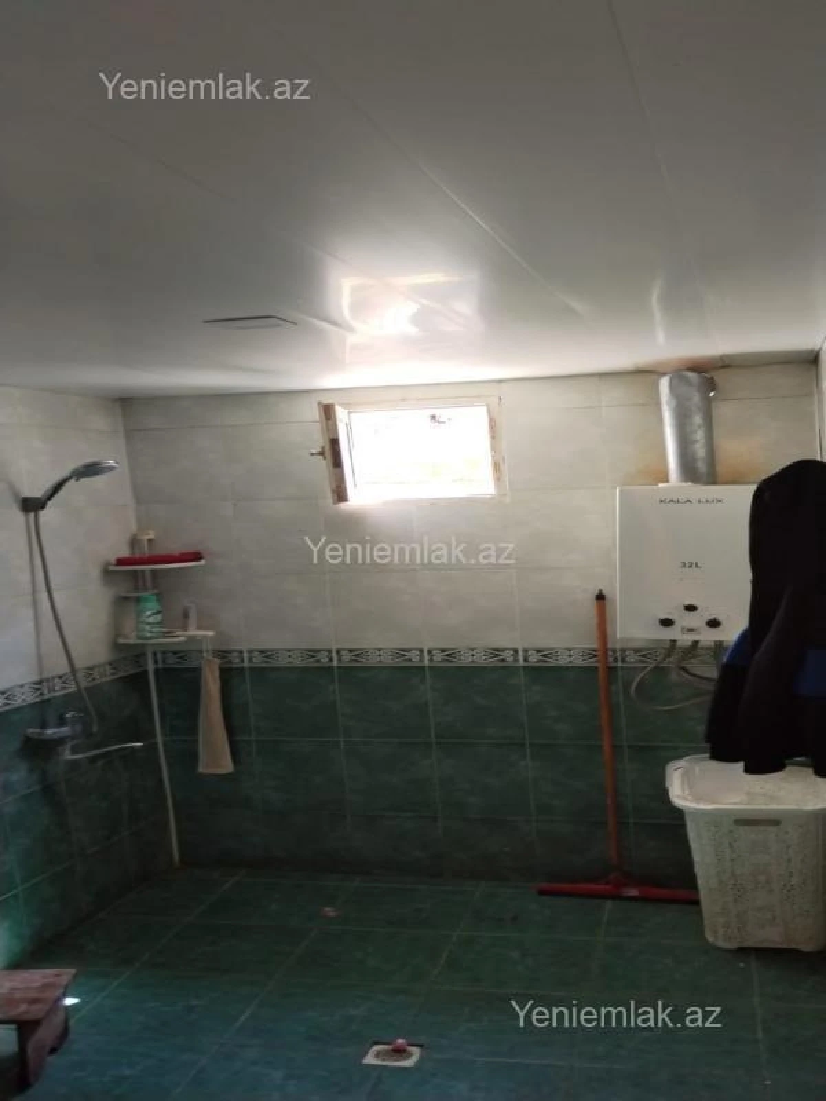 Satılır 6 otaqlı həyət evi 120 m²
