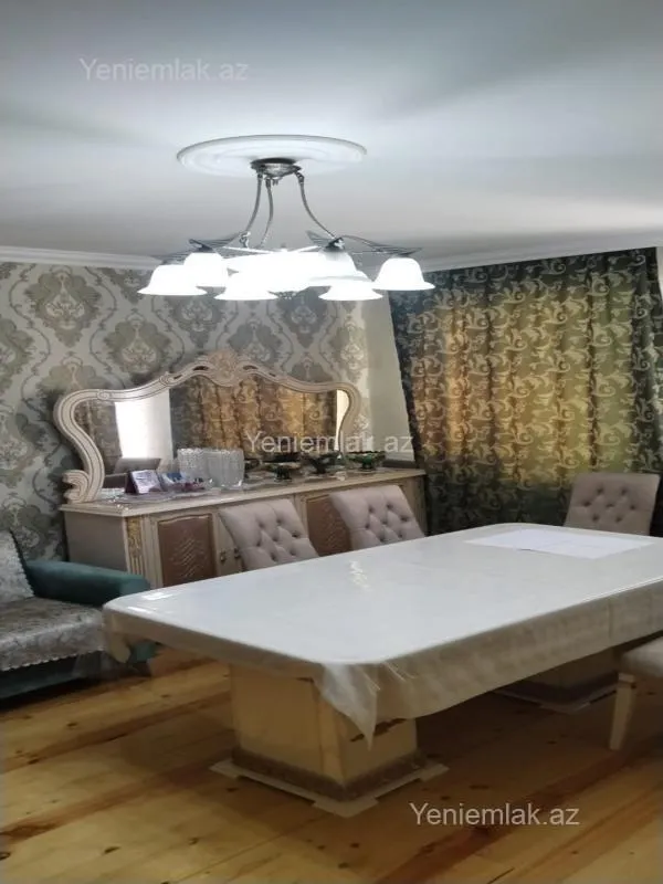 Satılır 6 otaqlı həyət evi 120 m²