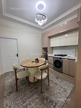 Satılır 2 otaqlı yeni tikili 60 m²