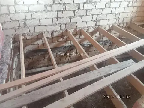 Satılır 4 otaqlı həyət evi 90 m²