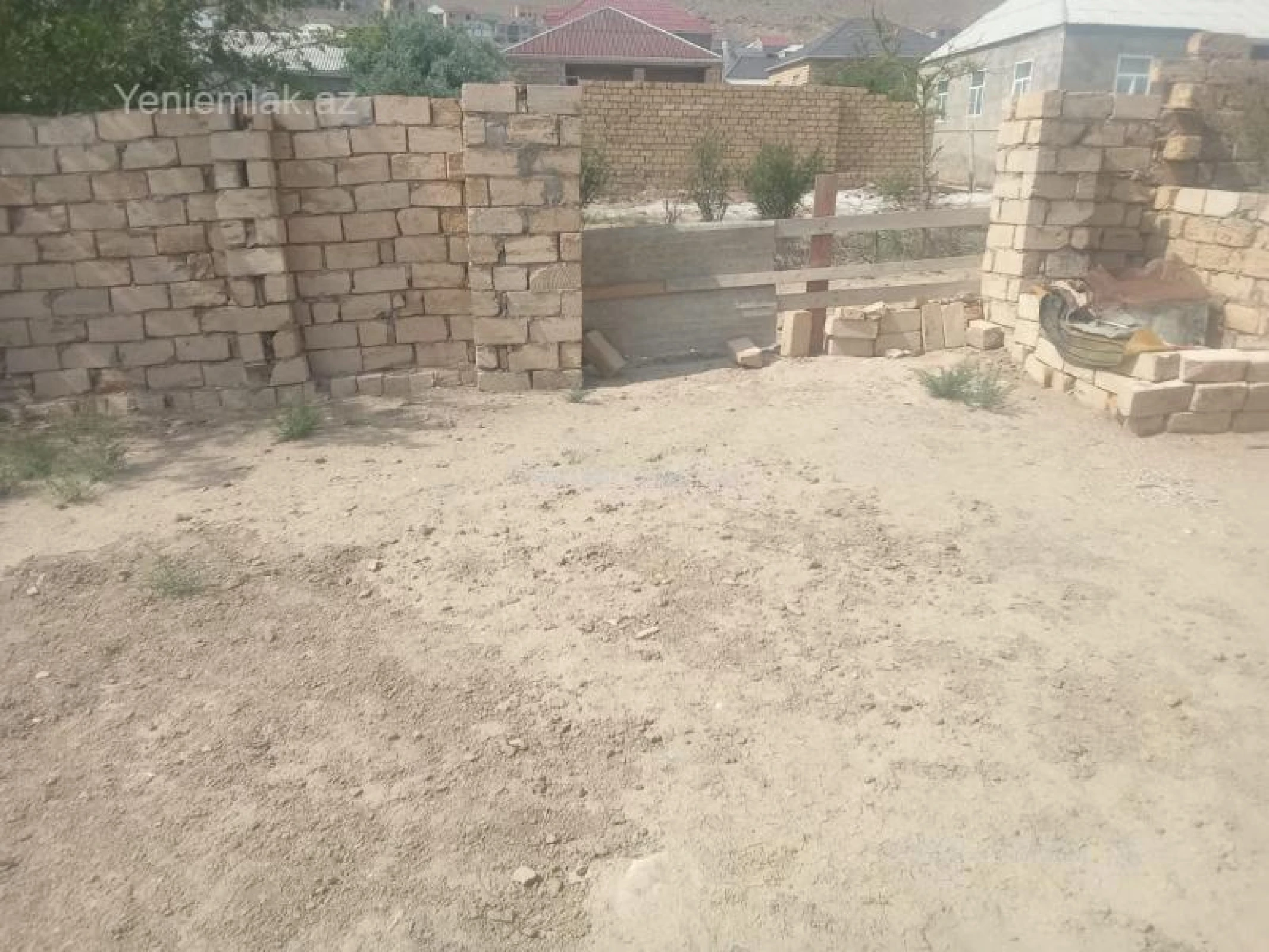 Satılır 4 otaqlı həyət evi 90 m²
