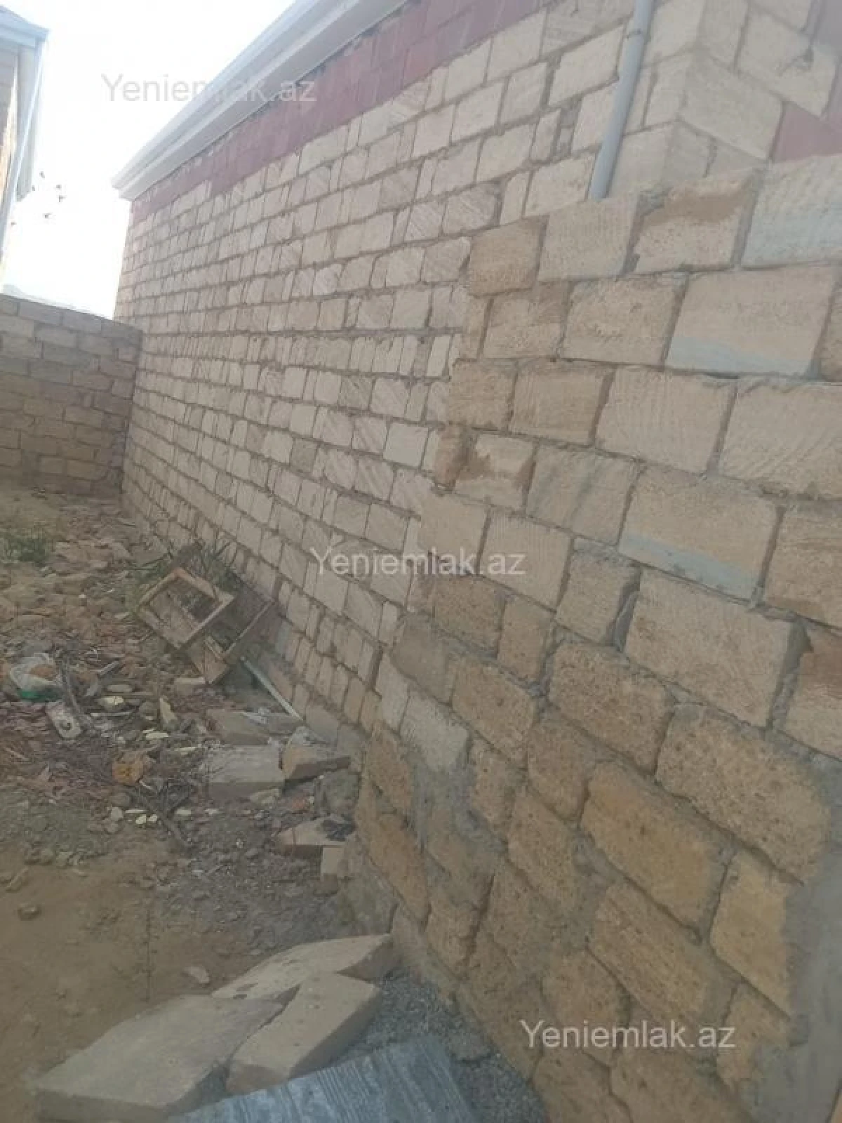 Satılır 4 otaqlı həyət evi 90 m²