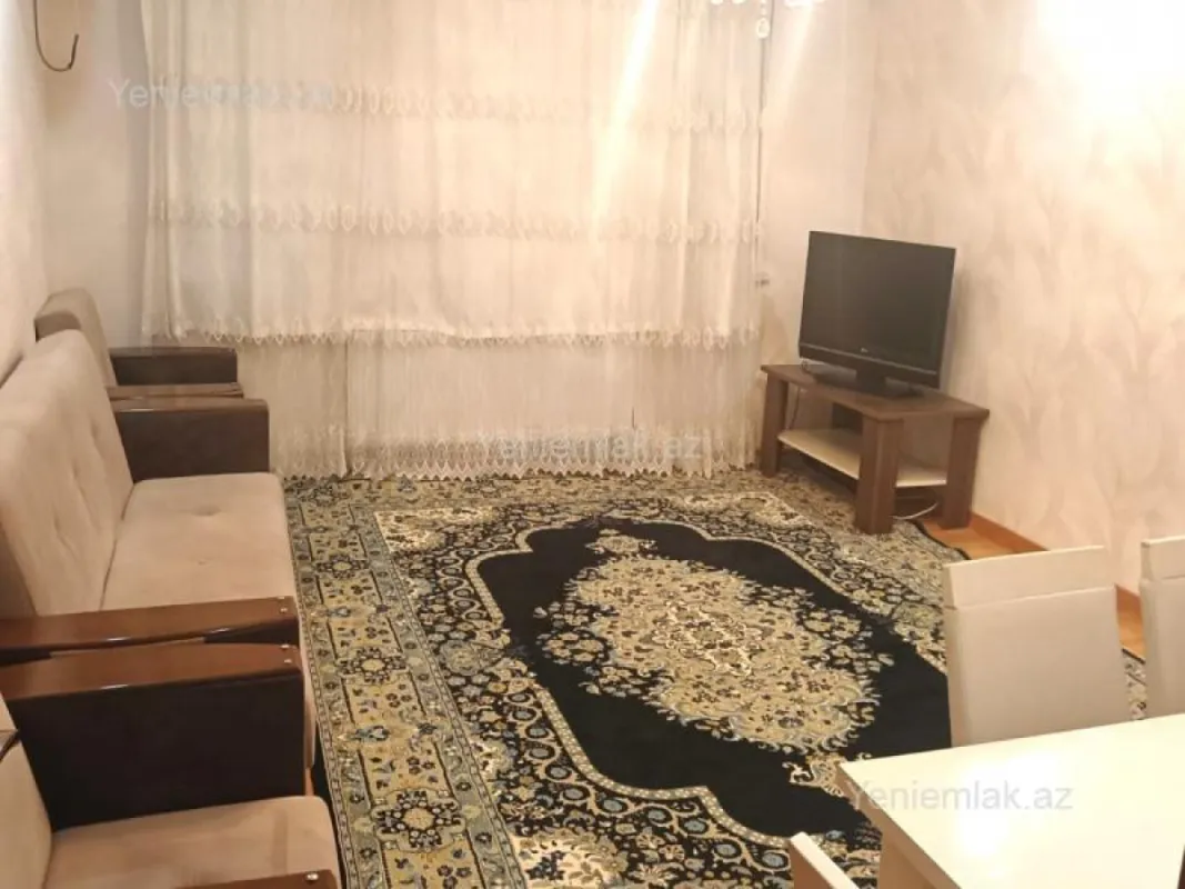 Satılır 3 otaqlı köhnə tikili 85 m²