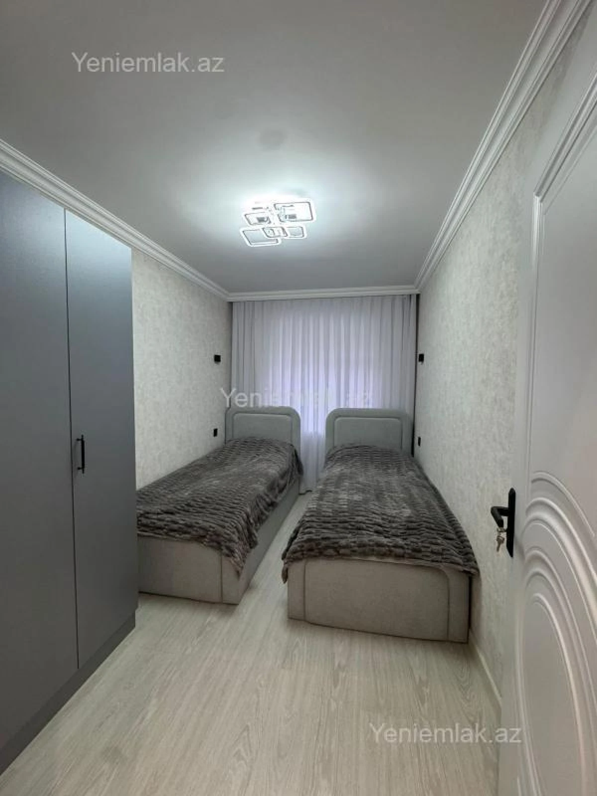 Satılır 3 otaqlı köhnə tikili 70 m²