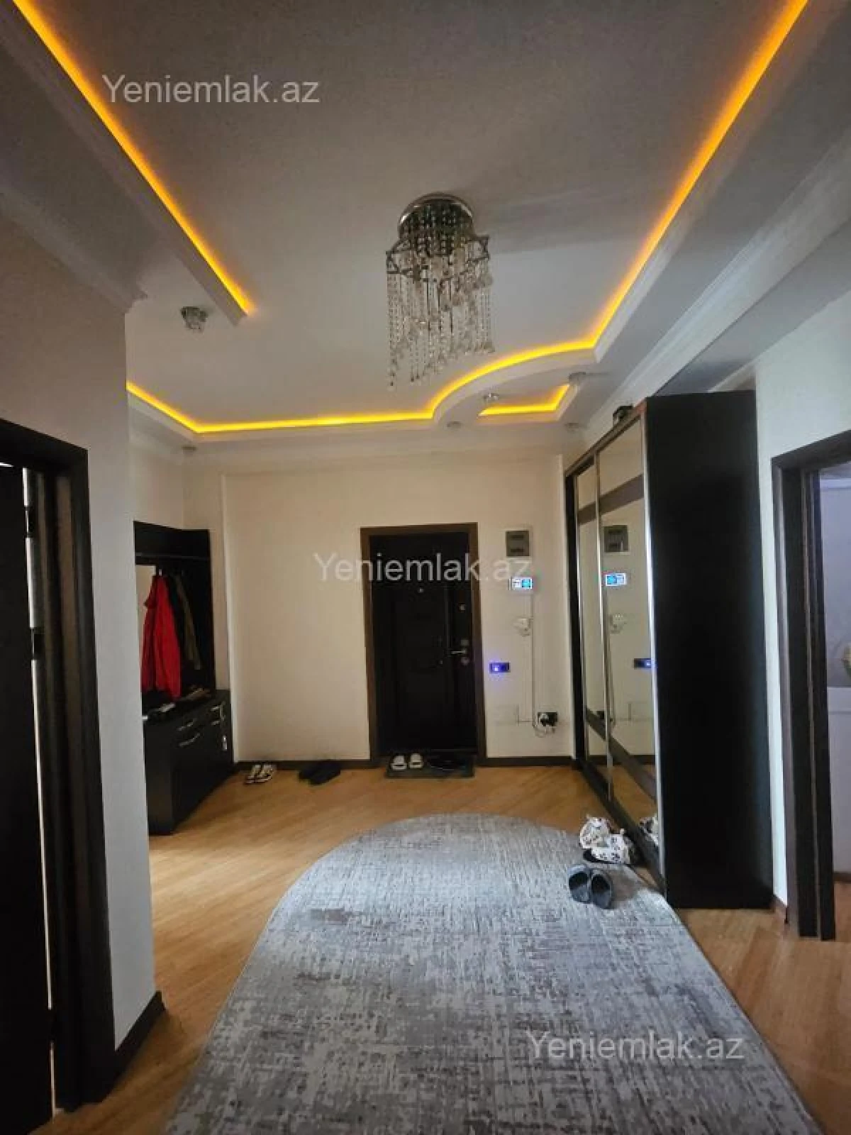 Satılır 3 otaqlı yeni tikili 133 m²