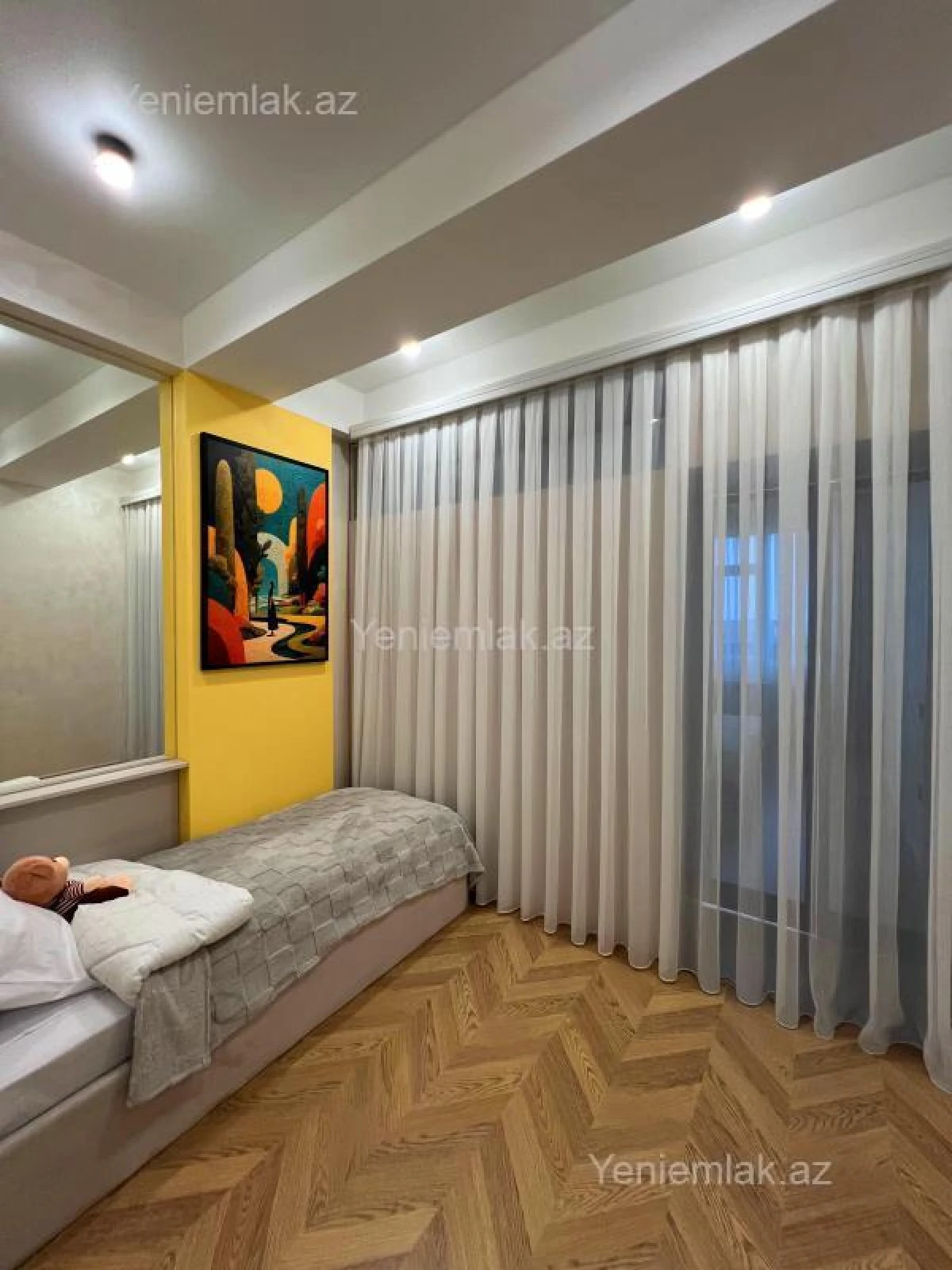 Satılır 3 otaqlı yeni tikili 70 m²