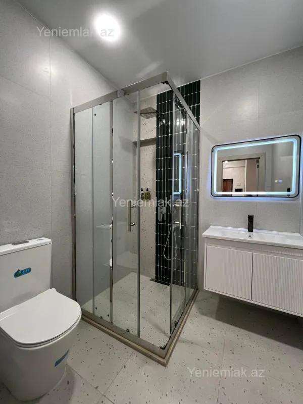 Satılır 3 otaqlı yeni tikili 70 m²