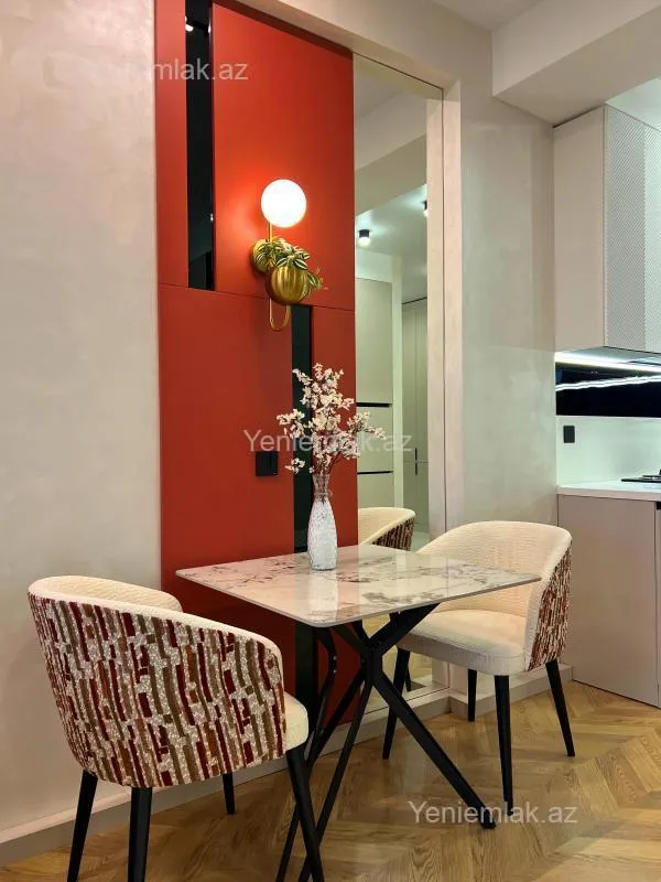 Satılır 3 otaqlı yeni tikili 70 m²