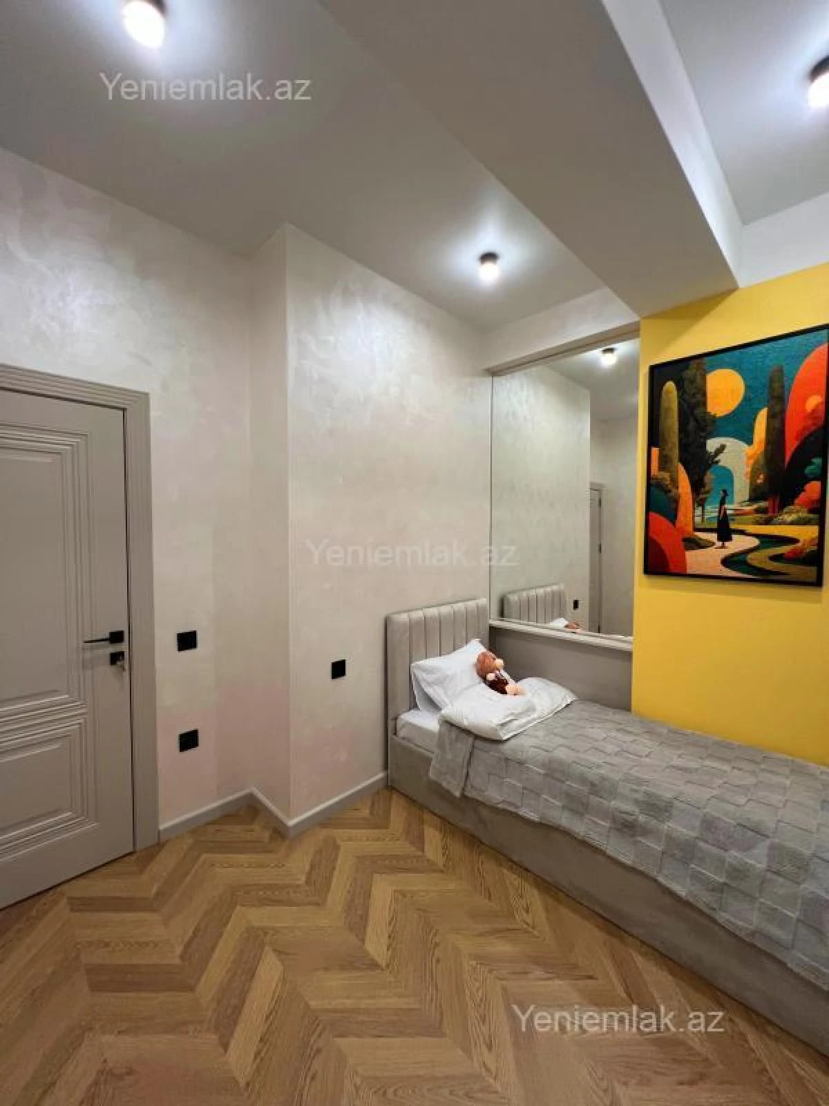 Satılır 3 otaqlı yeni tikili 70 m²