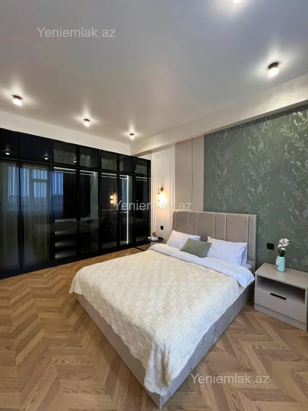 Satılır 3 otaqlı yeni tikili 70 m²