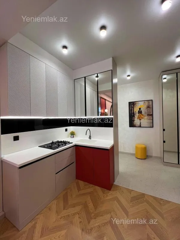 Satılır 3 otaqlı yeni tikili 70 m²