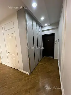 Satılır 4 otaqlı yeni tikili 145 m²
