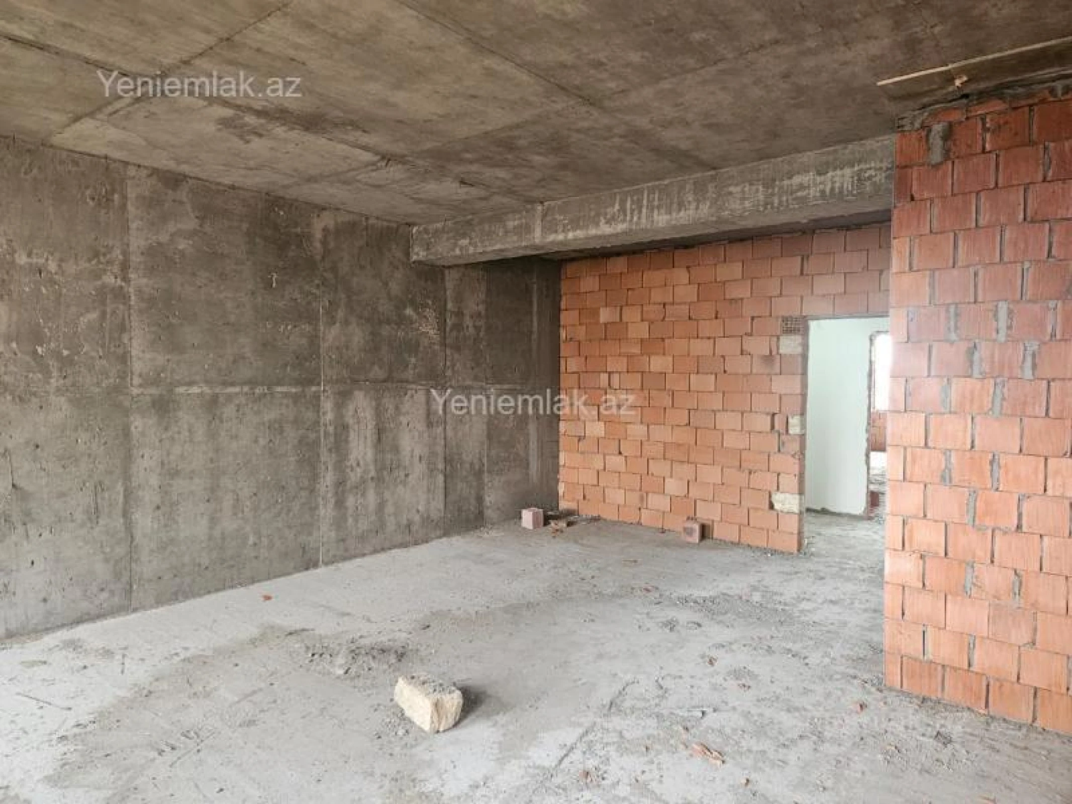 Satılır 1 otaqlı yeni tikili 67 m²