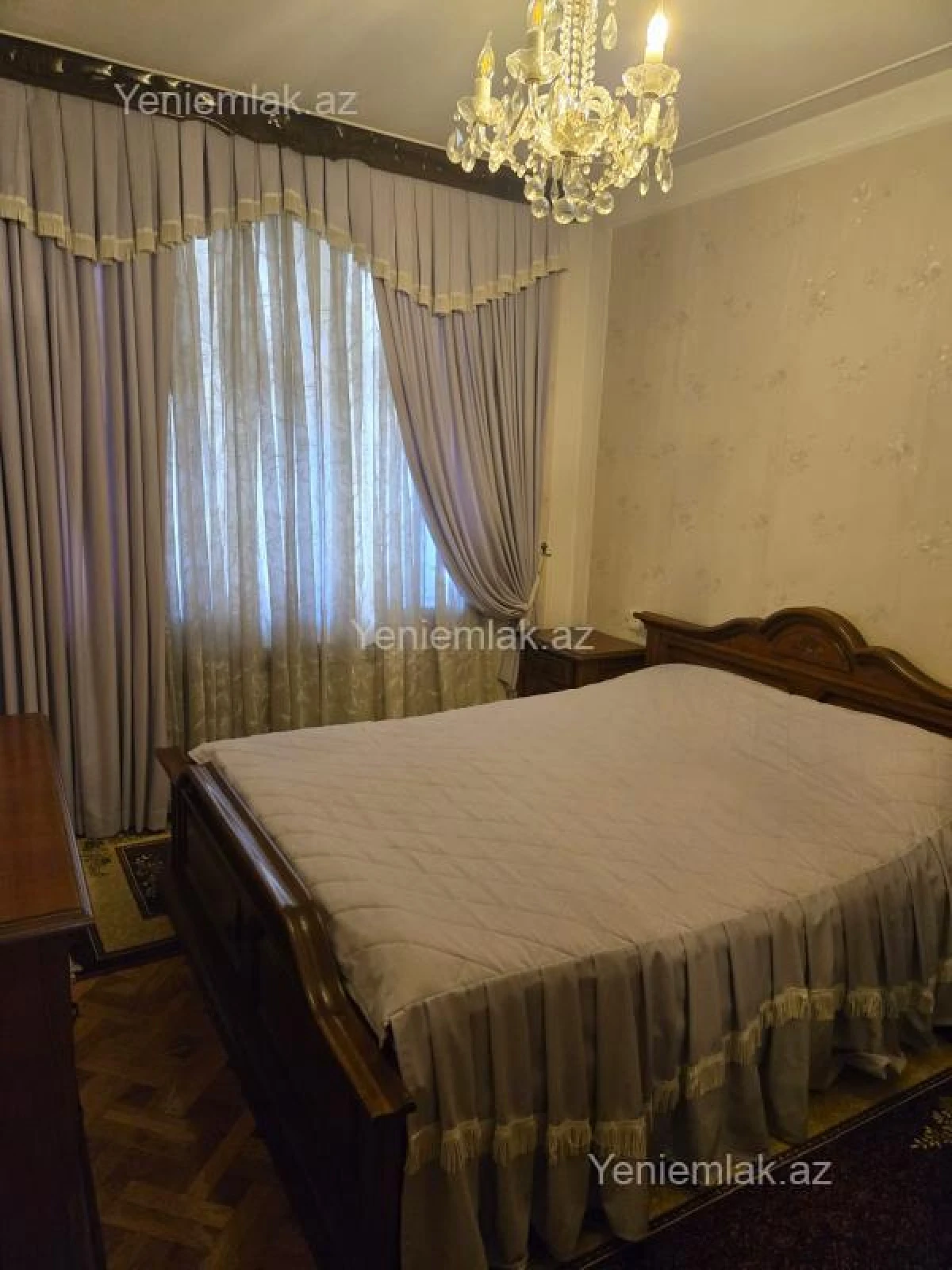 Satılır 5 otaqlı köhnə tikili 120 m²